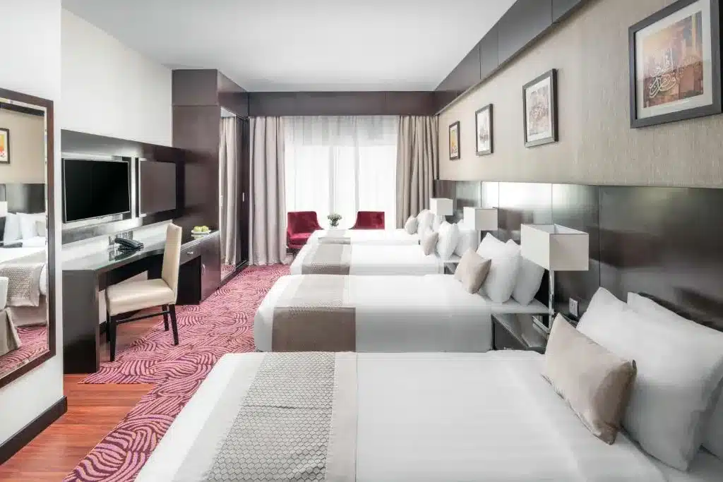 Taiba Front Hotel 4 beds - SaudiaKeys