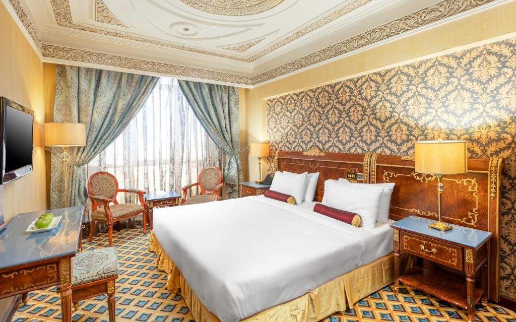 Verta Al Madina Hotel 1 bed - SaudiaKeys