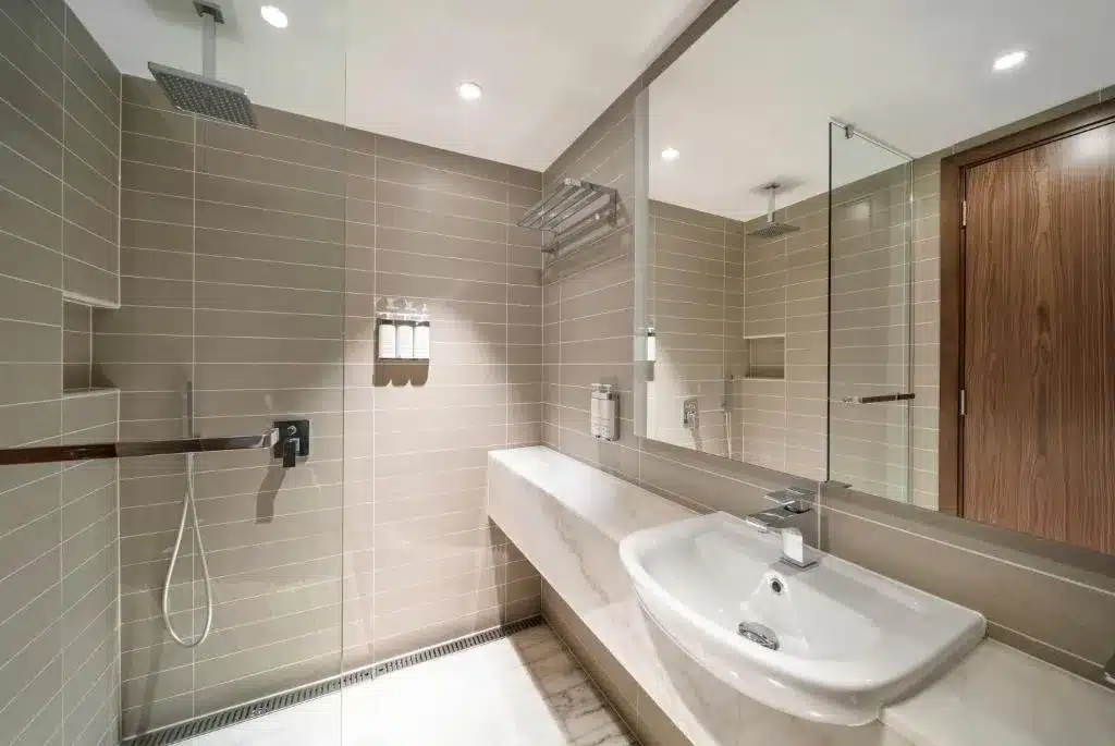 Voco Makkah Hotel Bathroom - Saudia Keys